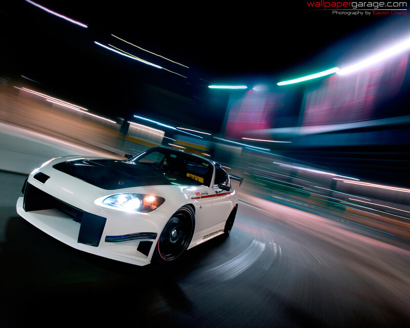 White Sports Car — Dynamic, Night, Photograph, Lights