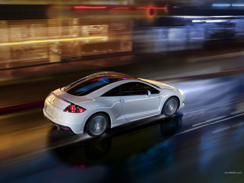 White Sports Car — Dynamic, Night