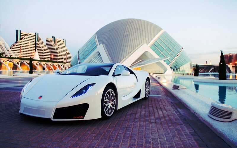 White sports car in Valencia