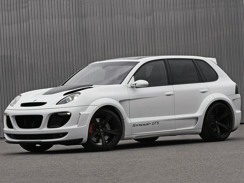 white sports utility vehicle