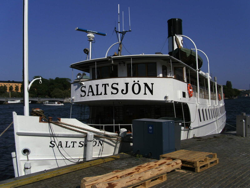 White Steamboat Saltsjön
