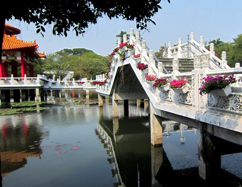 White Stone Bridge