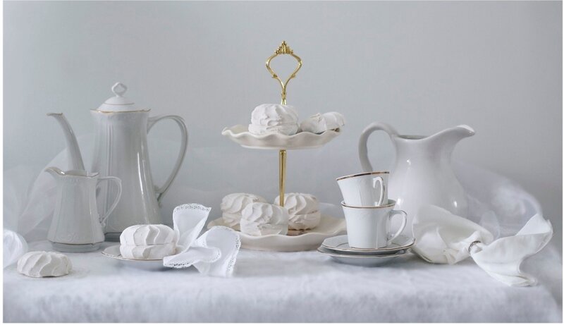 White Tea Set with Meringues