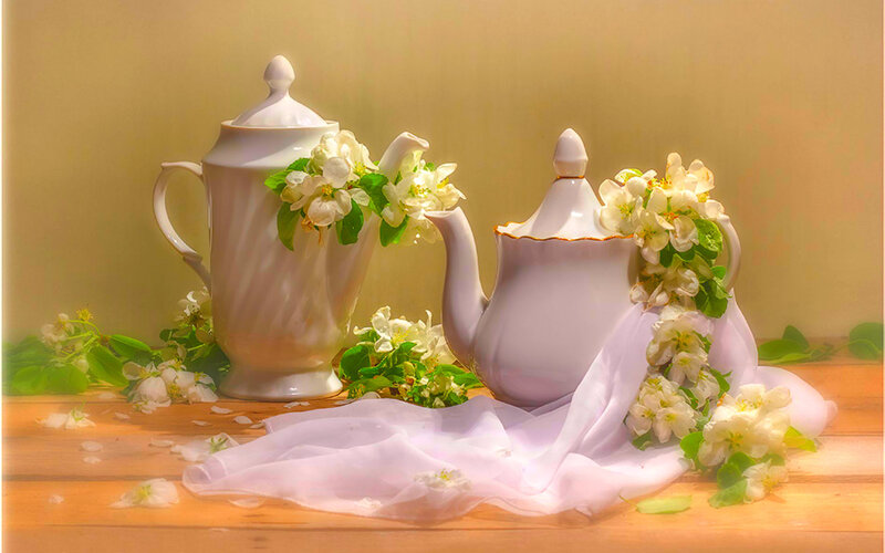 White Teapots with Flowers — Serene