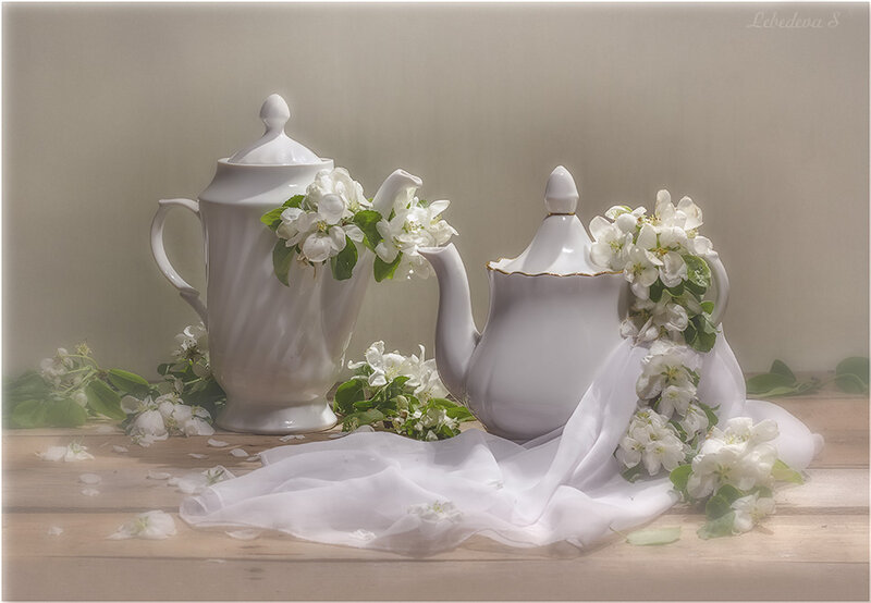 White Teapots with Flowers