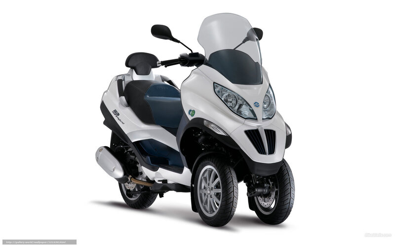 White Three-wheeled Scooter — Neutral, Photograph, Windshield, Side Mirror, Seat