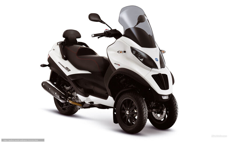 White Three-wheeled Scooter — Neutral, Photograph, Windshield