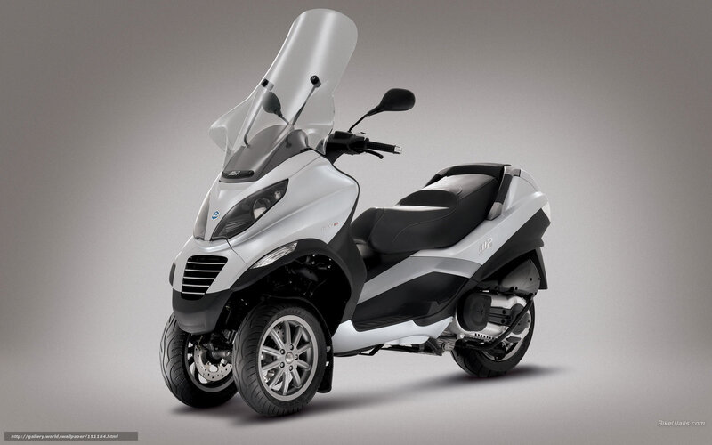 White Three-wheeled Scooter — Silver