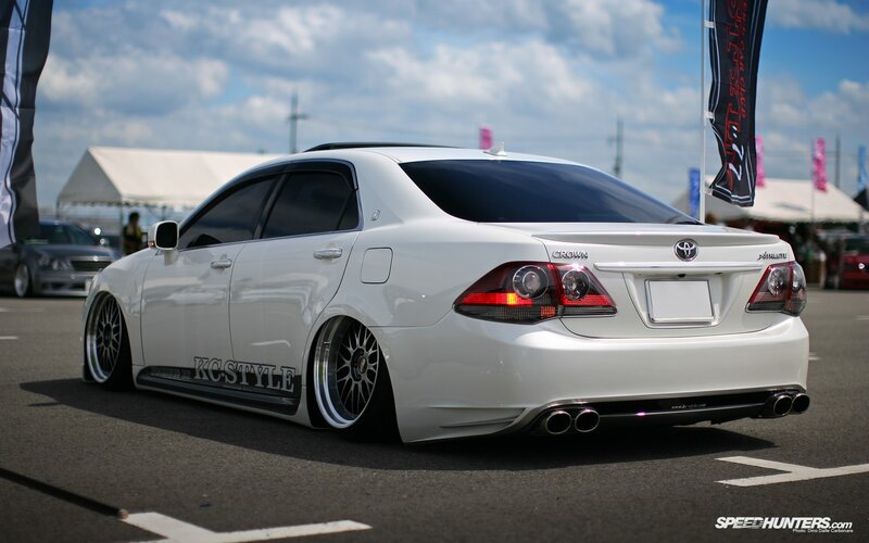 White Toyota Crown at car show