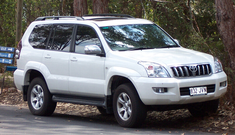 White Toyota Land Cruiser — Calm