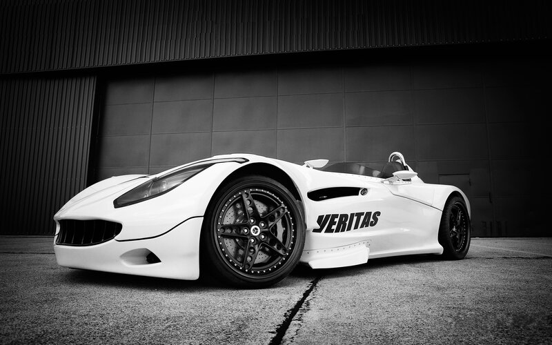 White Veritas race car