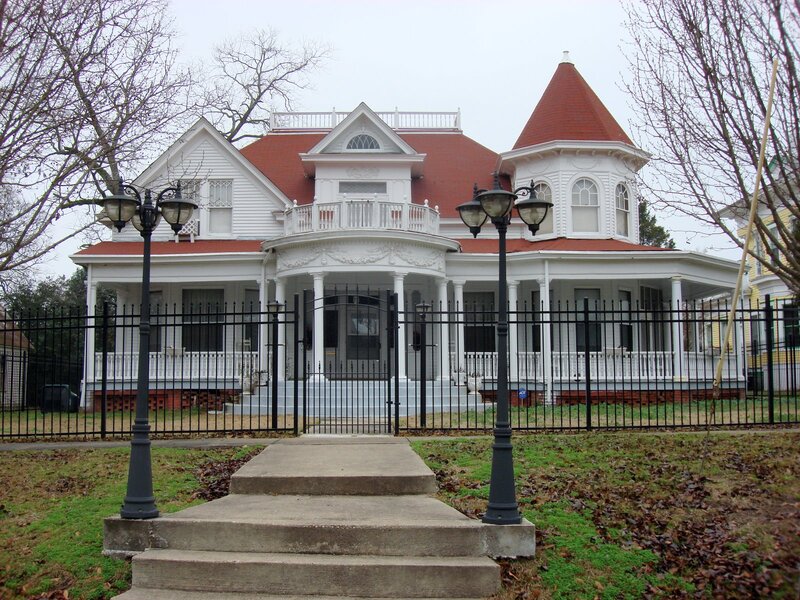 White Victorian House — Calm