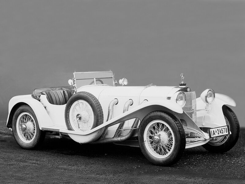 White Vintage Car — Black, Classic