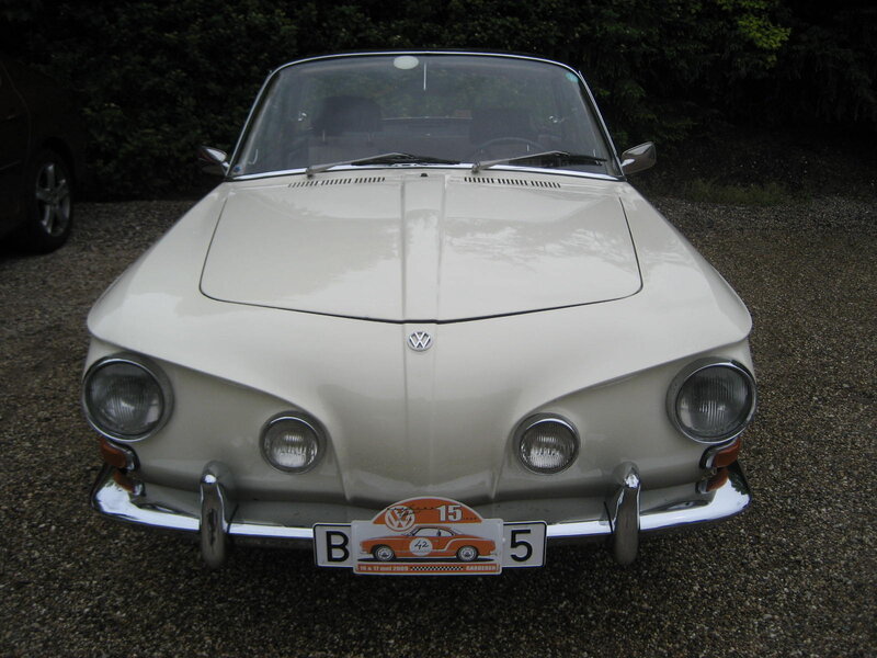 White Vintage Car — Calm, Photograph