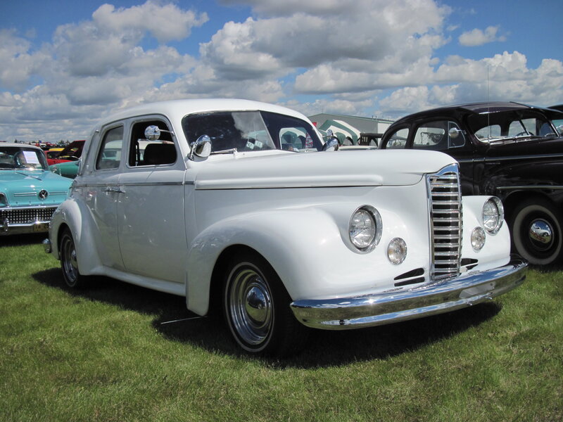 White Vintage Car — Outdoor, Afternoon, Photograph, Grass