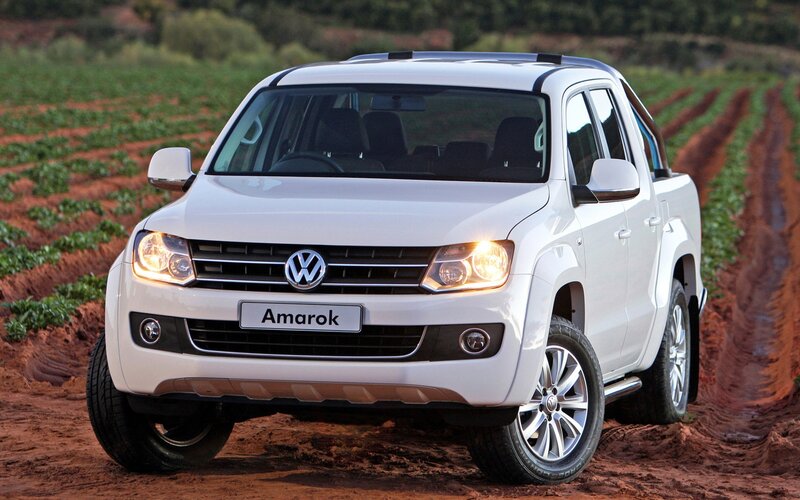 White Volkswagen Amarok in field