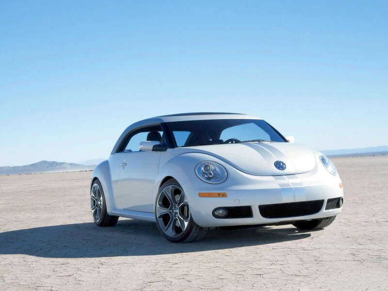 White Volkswagen Beetle in desert