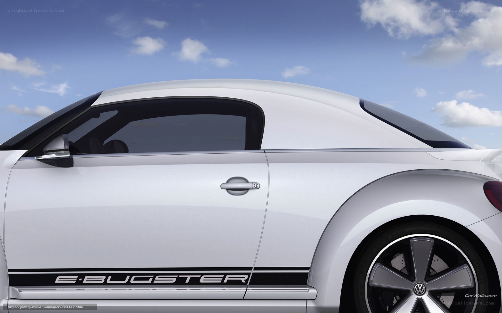 White Volkswagen e-Bugster