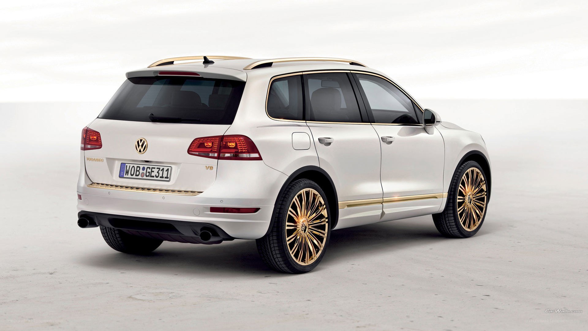 white volkswagen suv