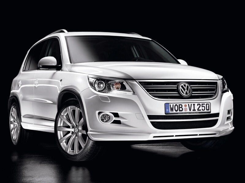 White Volkswagen Tiguan SUV