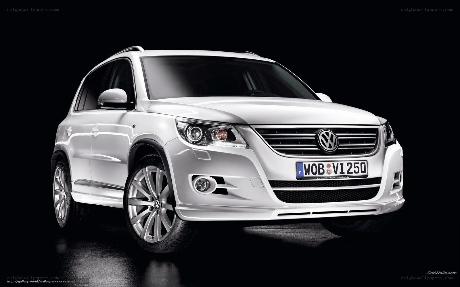 White Volkswagen Tiguan SUV