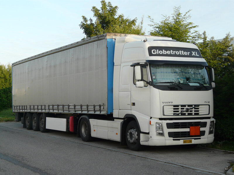 White Volvo Semi-truck — Neutral, Morning