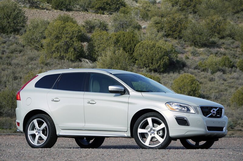 white volvo xc60 suv