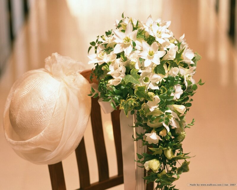 White Wedding Bouquet — Serene, Photograph