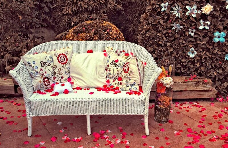 White Wicker Bench — Romantic