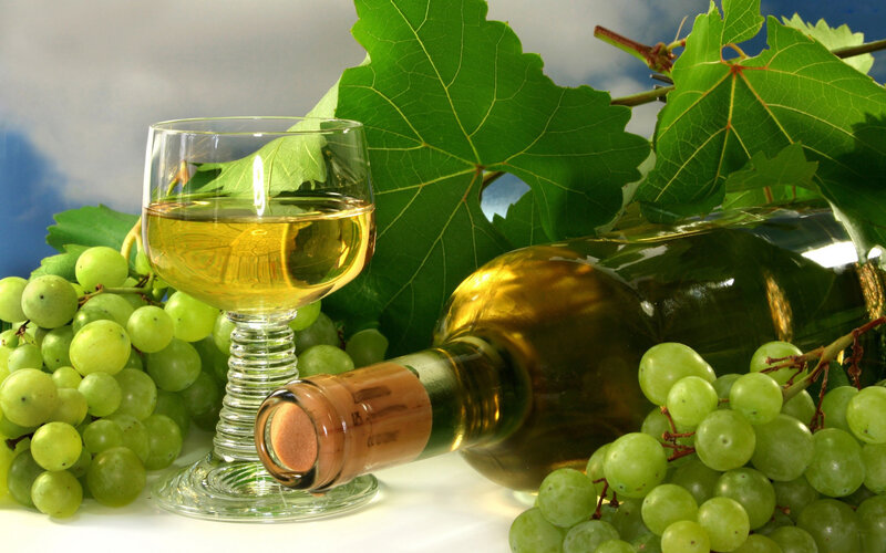 White Wine and Grapes — Green, Serene