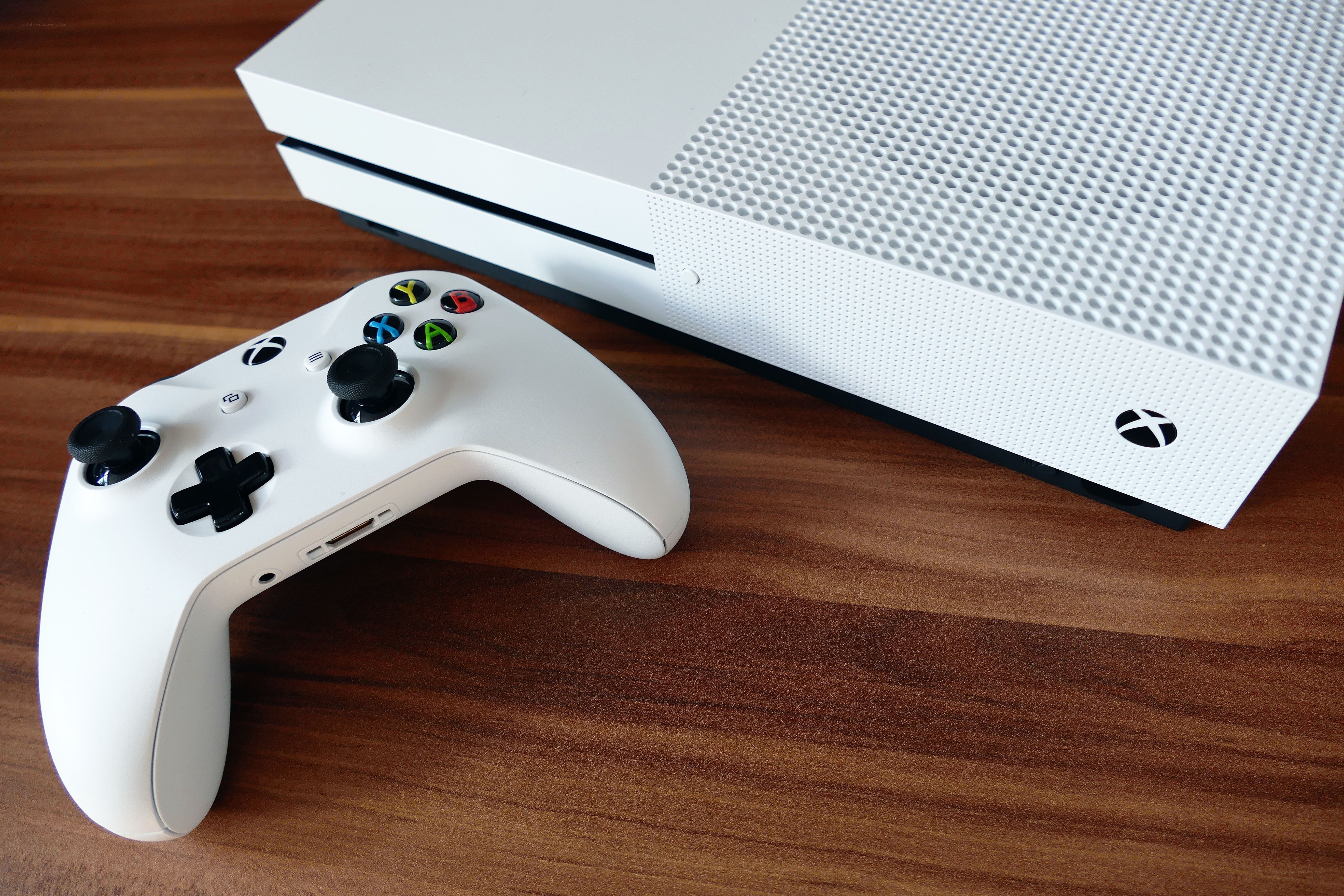 White Xbox One console and controller