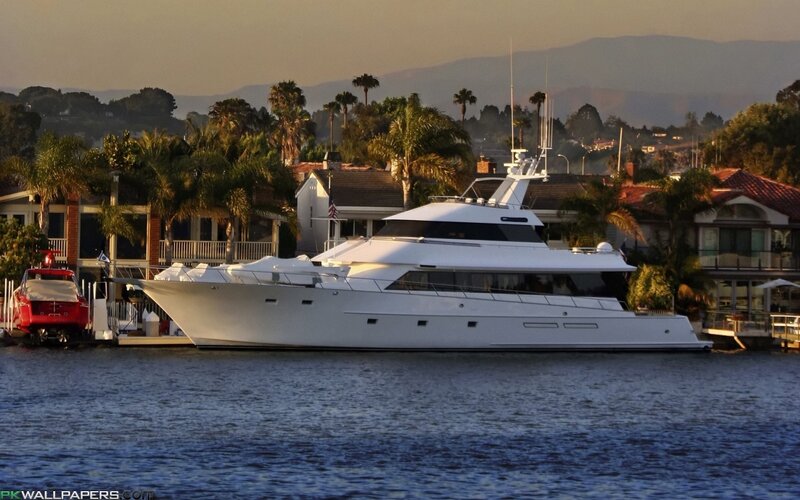 White Yacht at Dock — Blue