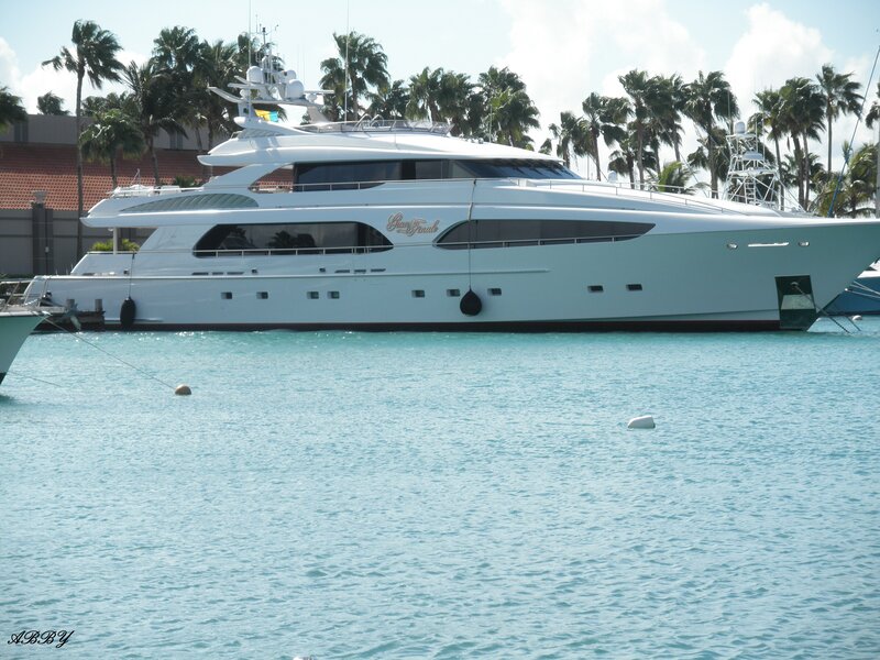 White Yacht in Marina — Blue