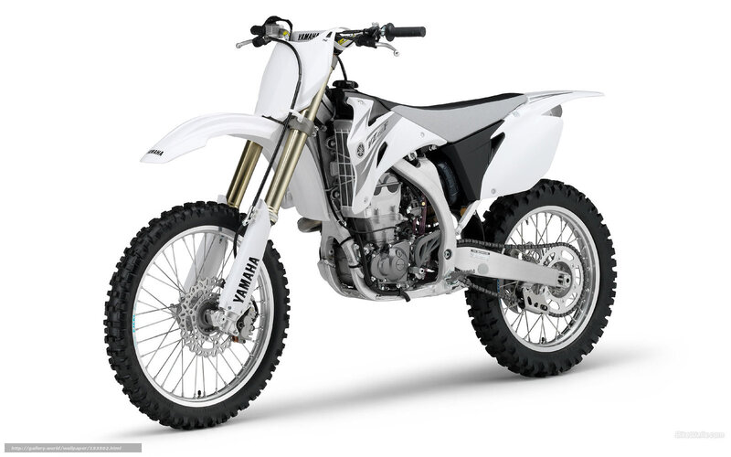 white yamaha dirt bike