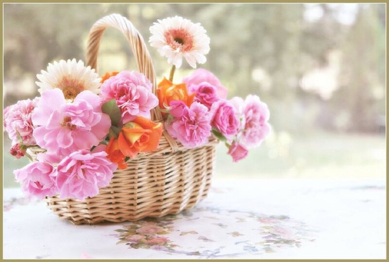 Wicker Basket with Flowers — Pink, Serene