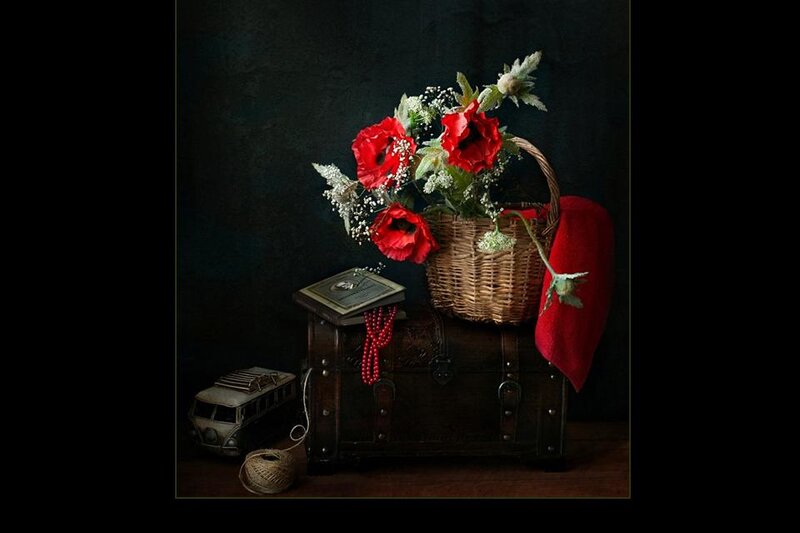 Wicker Basket with Flowers — Red