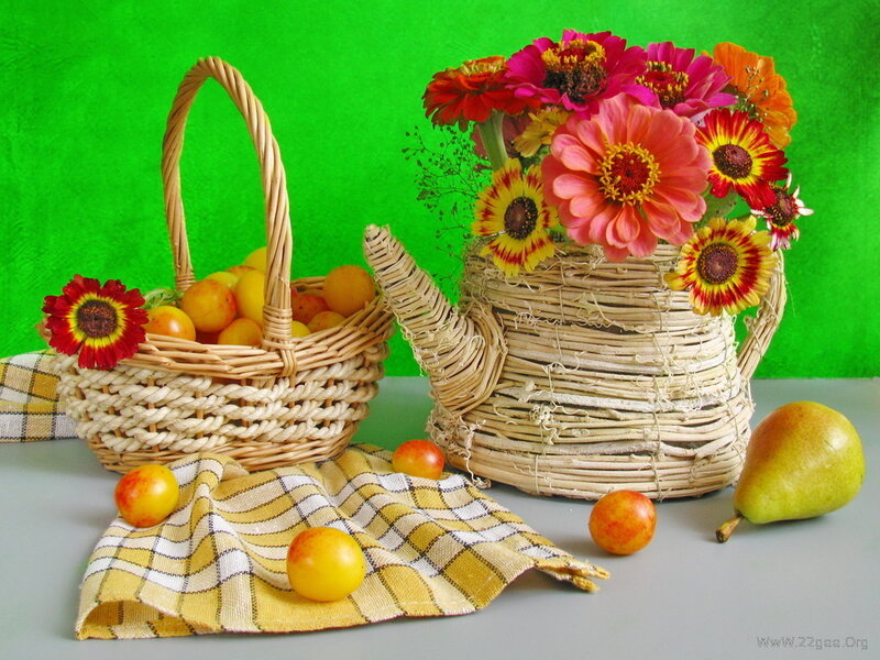 Wicker Basket with Fruit