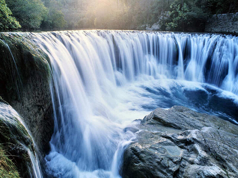 Wide Waterfall Cascade — Blue