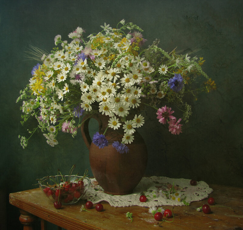 Wildflower Bouquet in Vase — Brown