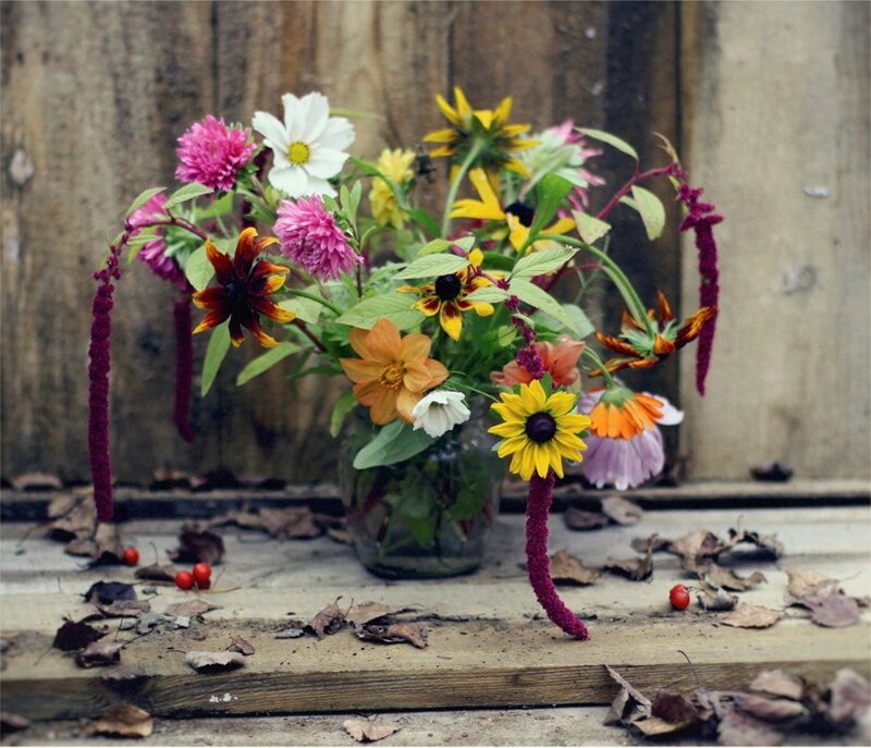 Wildflower Bouquet in Vase — Yellow, Natural