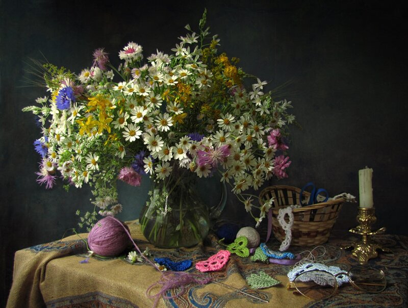 Wildflower Bouquet — White, Dramatic