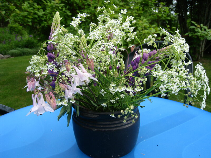 Wildflowers in a Vase — Blue, Serene