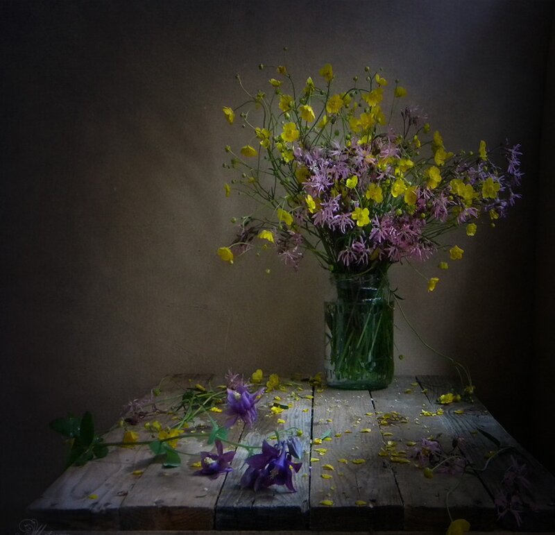 Wildflowers in a Vase — Yellow, Dramatic