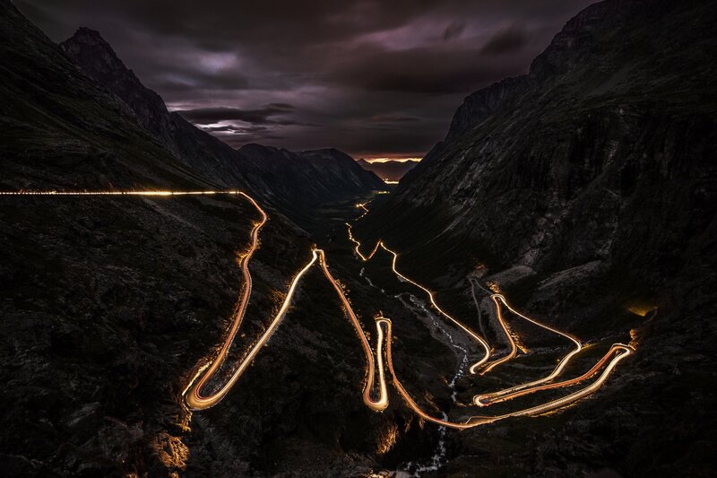 Winding Mountain Road — Black
