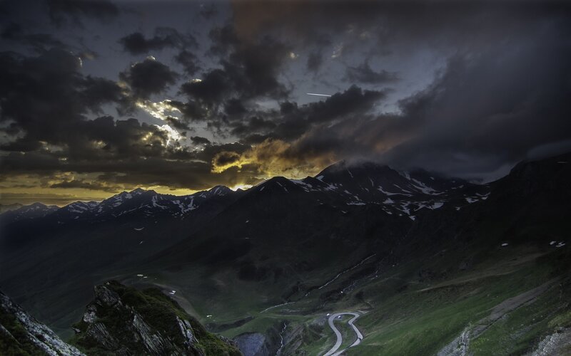 Winding Mountain Road — Dark Gray