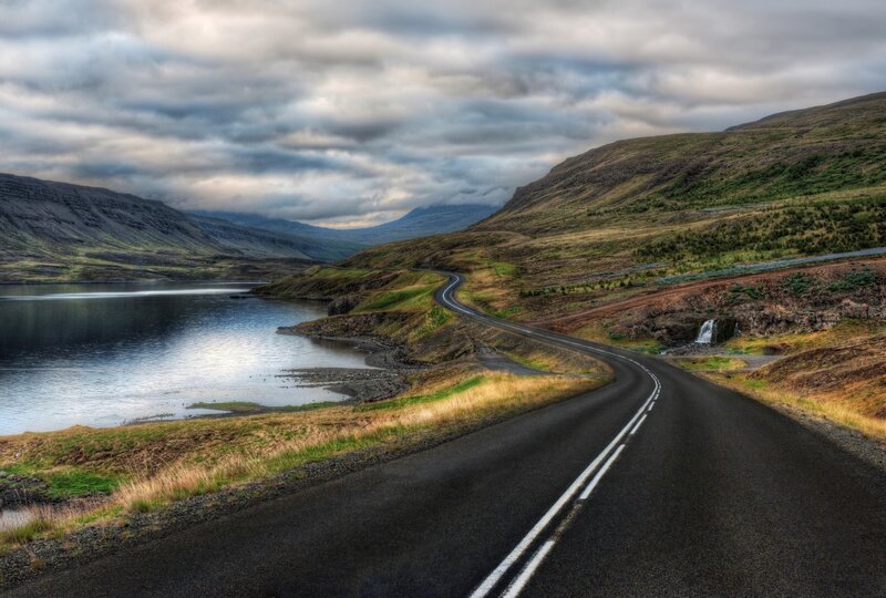 Winding Road by Lake — Gray