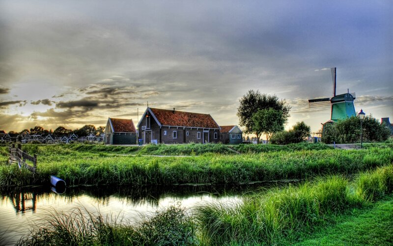 Windmill and Canal Village — Green