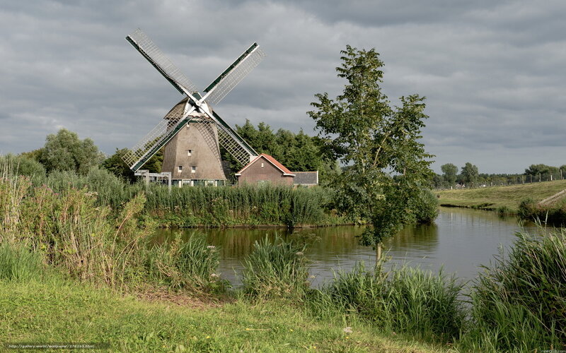 Windmill by a Canal — Green