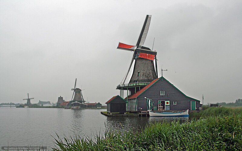 Windmill on a Canal — Gray