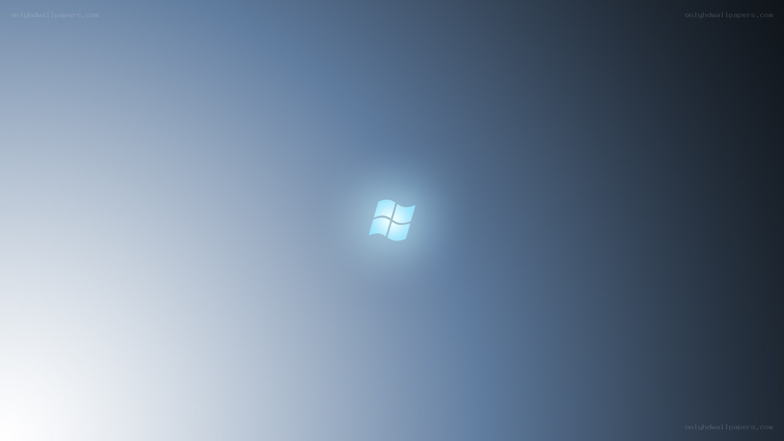 Windows logo on gradient background